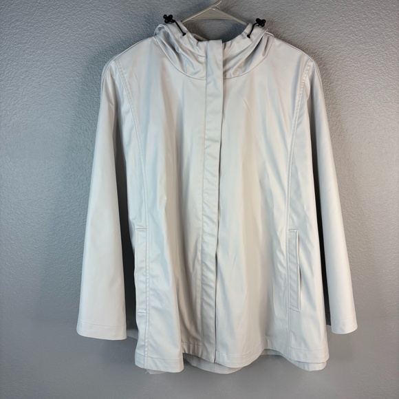 32 Degrees Jackets & Blazers - 32 Degrees - Gray Batwing Poncho/Raincoat